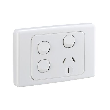 2000 Series
Single Switch Socket Outlet
250V, 10A, 2 Removable Extra Switch | White Electric