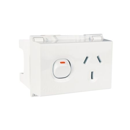 Clipsal - Max 4, Switched Socket outlet, DIN Mounted 1 Gang 10 A 250 V 3 pin 4 module double pole